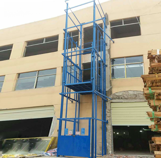 乐东建材厂室外物料提升